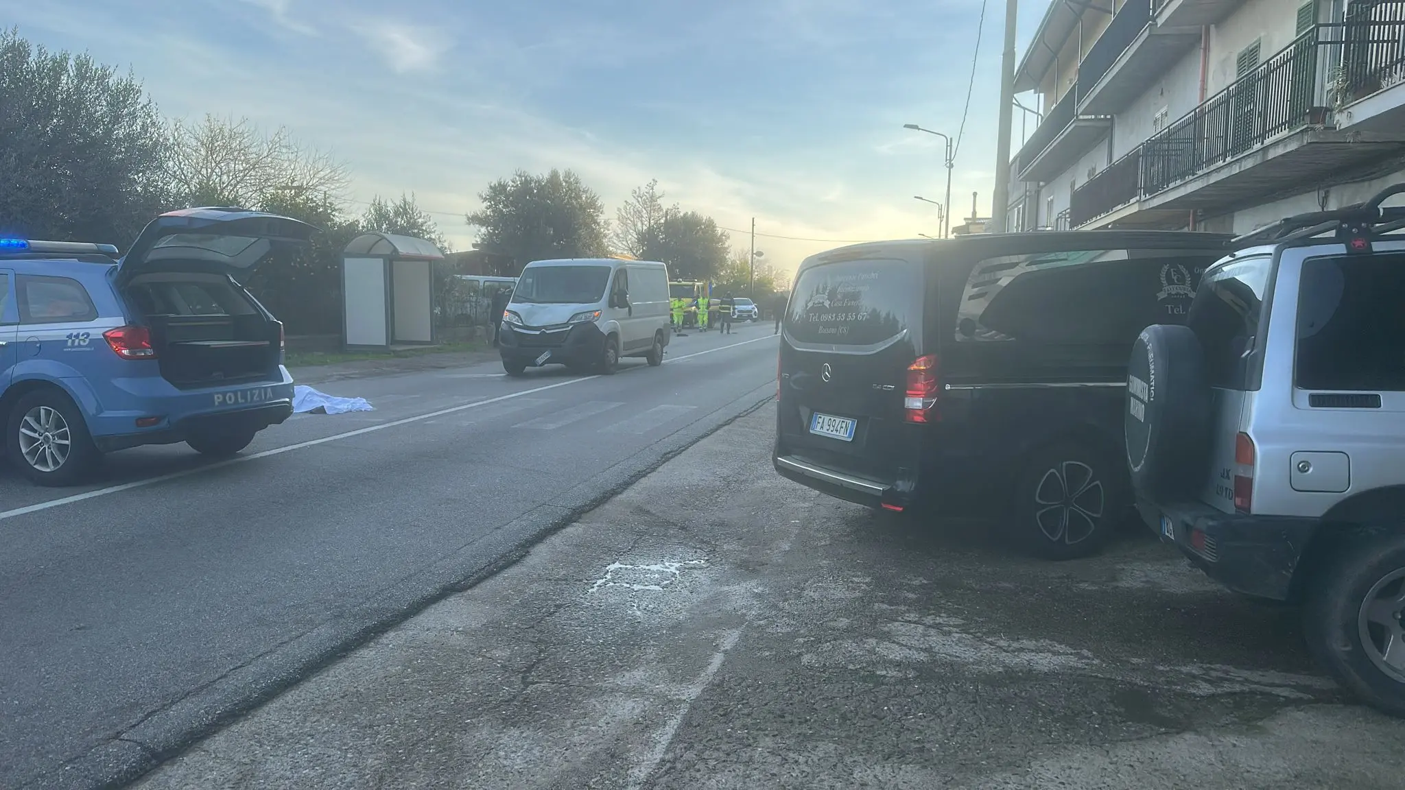 Incidente mortale a Corigliano Rossano, 85enne investita sulle strisce mentre va a comprare la colazione per il figlio disabile\n