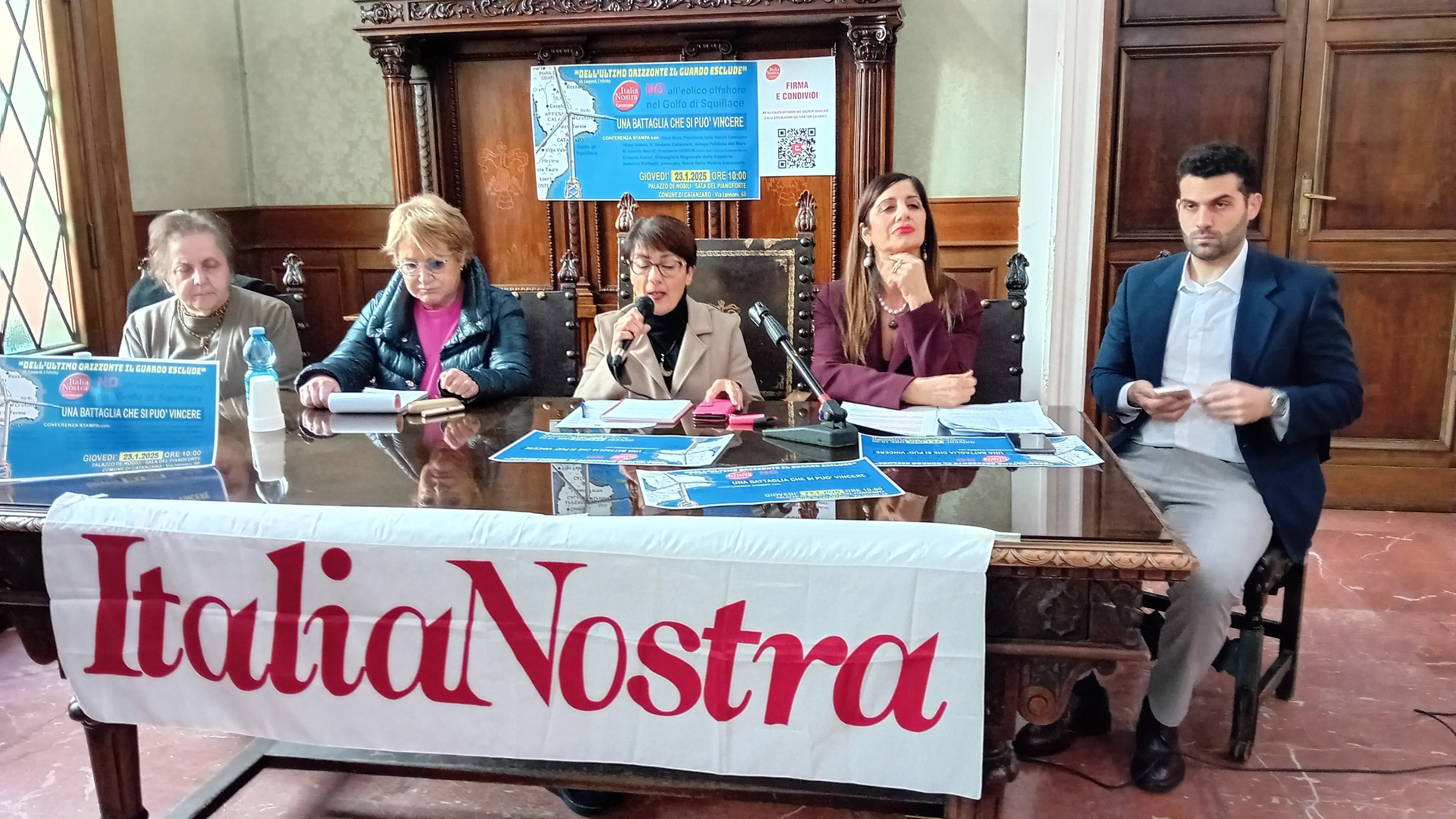 Eolico nel Golfo di Squillace, prosegue la mobilitazione. Italia nostra: «Progetto mostruoso»\n