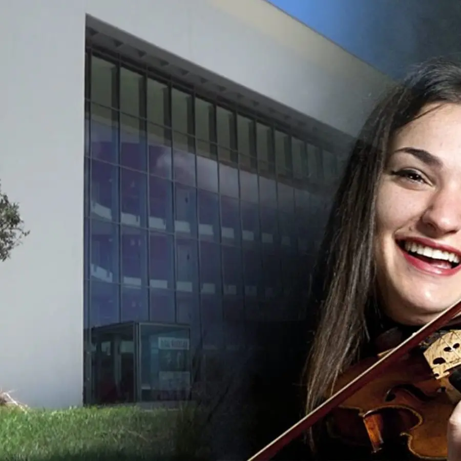 Il teatro di Vibo intitolato a Greta Medini? «Sarebbe una cosa grande»: parla la mamma della violinista scomparsa nel 2016\n