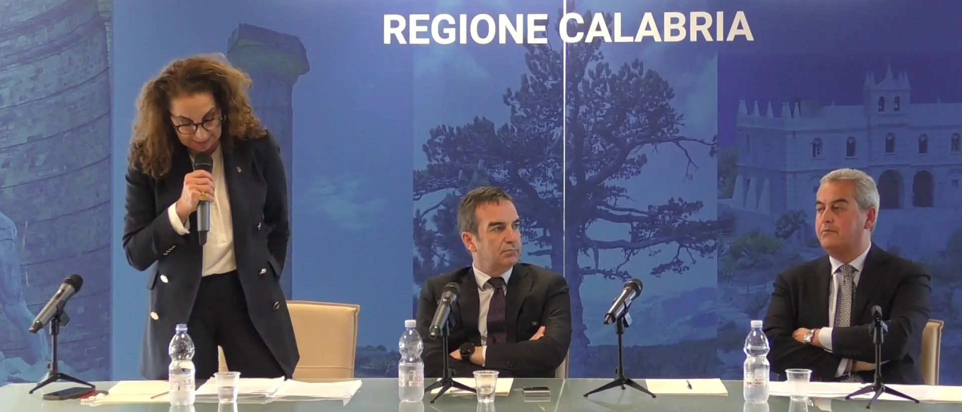 Lotta alla ’ndrangheta, la Regione stanzia 44 milioni per restituire i beni confiscati ai cittadini: fondi per 27 progetti\n