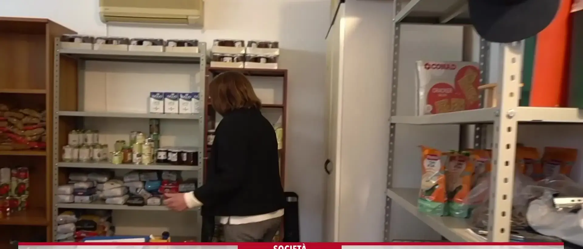 Lo sfratto del Banco alimentare non ferma “Teniamoci per mano”: una colletta alimentare per continuare ad aiutare chi è in difficoltà