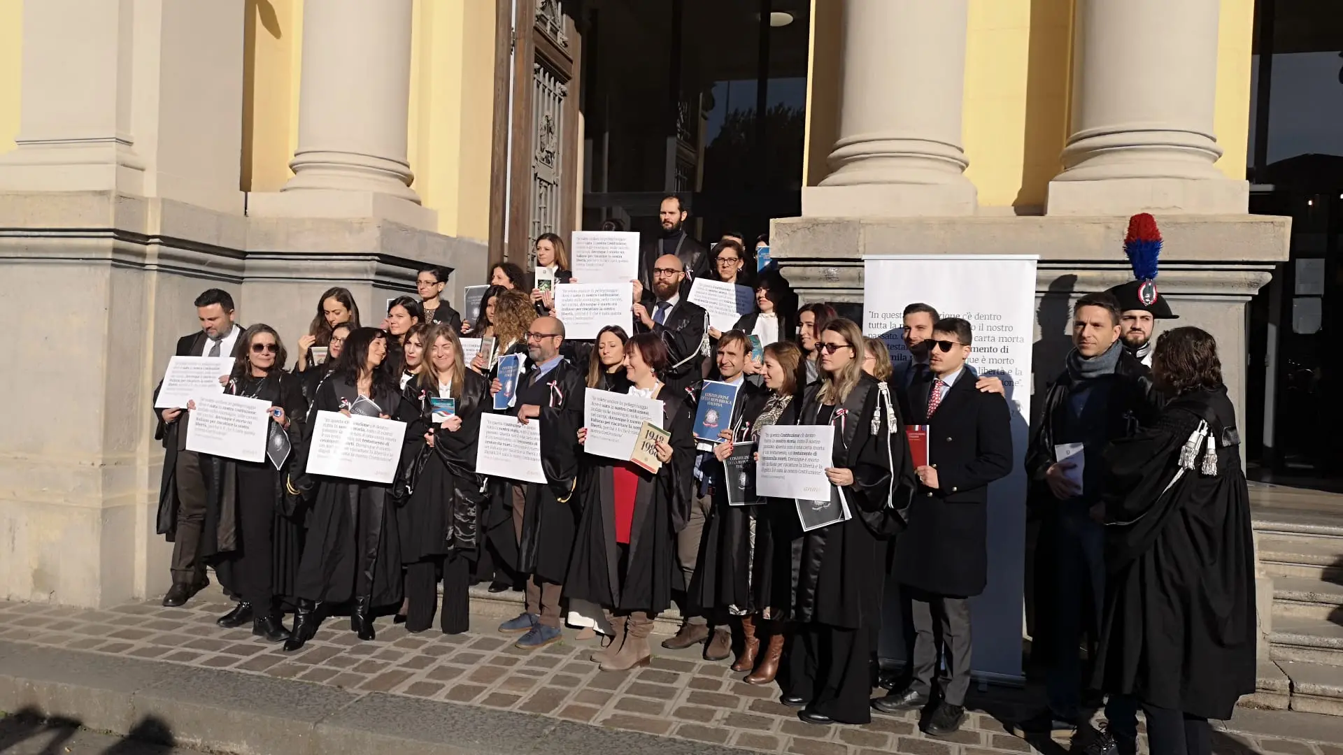 Anno giudiziario a Catanzaro, la protesta dei magistrati