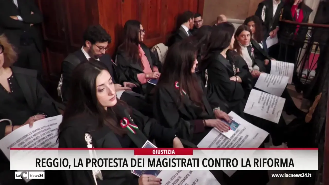 Reggio, la protesta dei magistrati contro la riforma