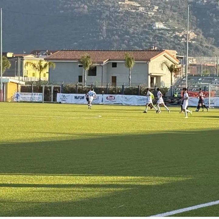 Serie D, la Vibonese fa la voce grossa a Pompei. I rossoblù si impongono con un netto 0-3\n