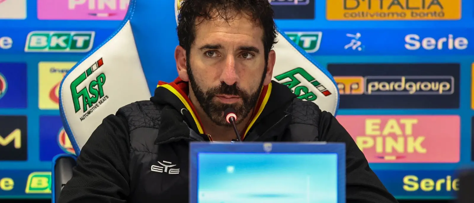 Brescia-Catanzaro 2-3, Caserta: «Non era una partita semplice ma la squadra ha meritato la vittoria»