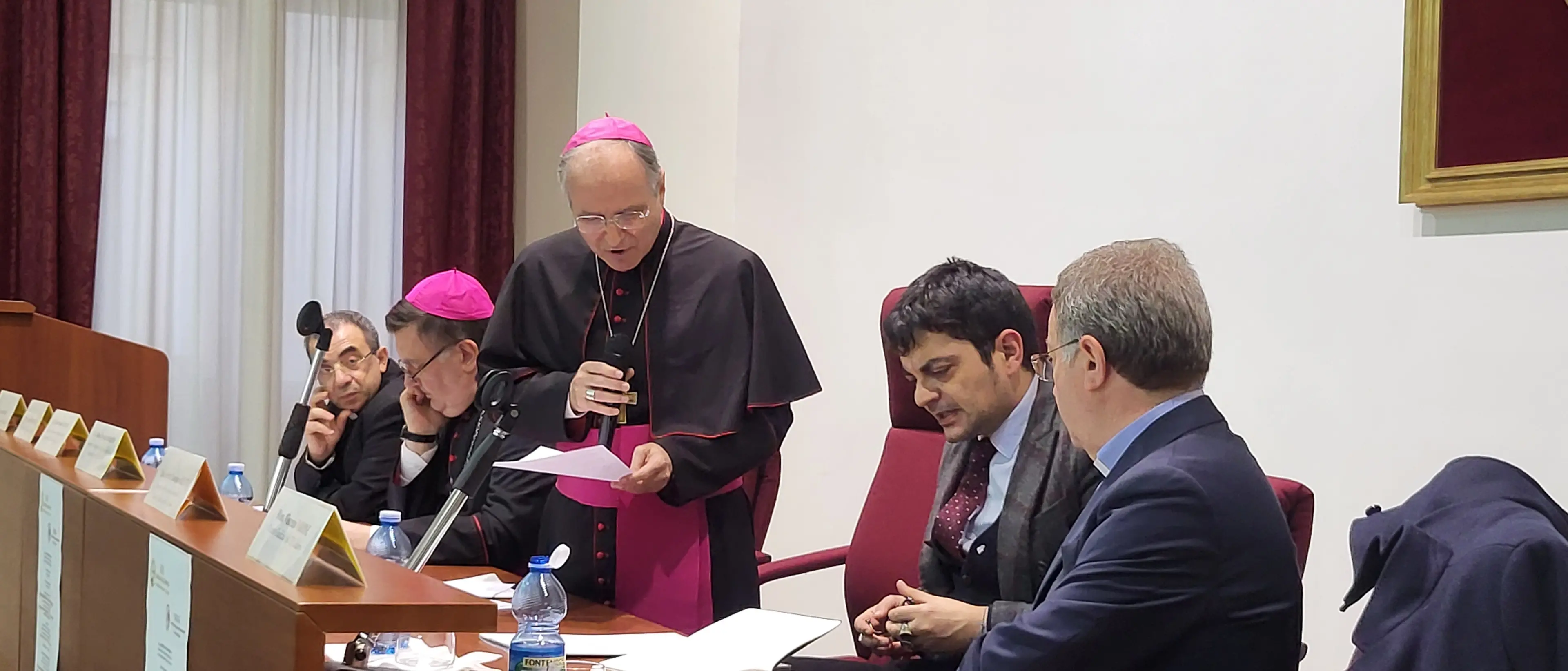 Tribunale ecclesiastico:\u00A0«In Calabria il valore della famiglia è saldo, dobbiamo investire nella formazione delle giovani coppie»\n