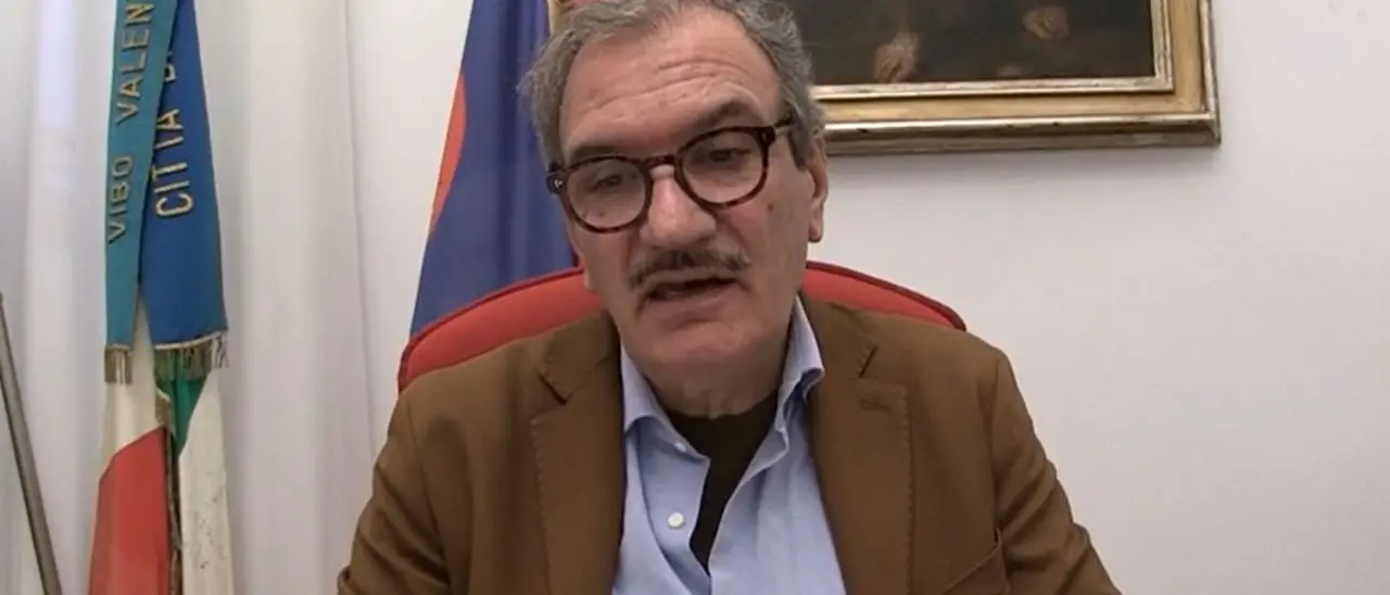 Vibo, Romeo tuona contro il centrodestra:\u00A0«Non ci sto a fare il paravento di Occhiuto sulla sanità»\n