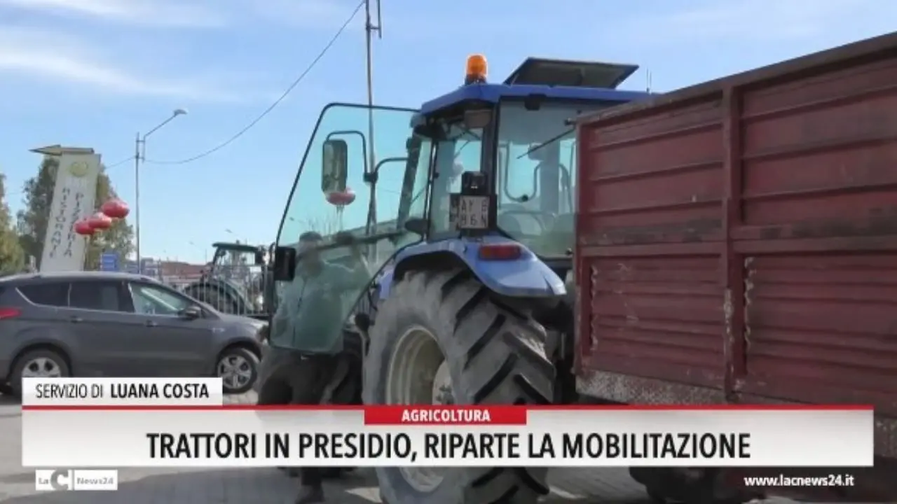 Trattori in presidio, riparte la mobilitazione