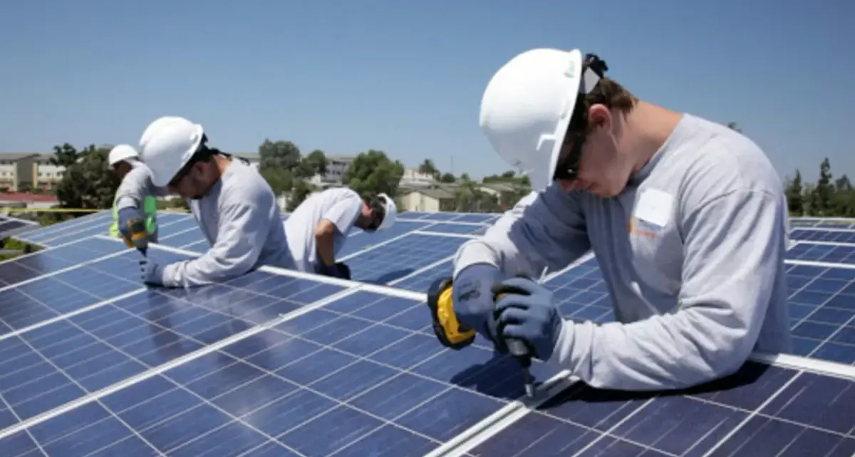 Legambiente, Italia in prima fila nella transizione ecologica ma la\u00A0Calabria è penultima in occupati nella green economy\n