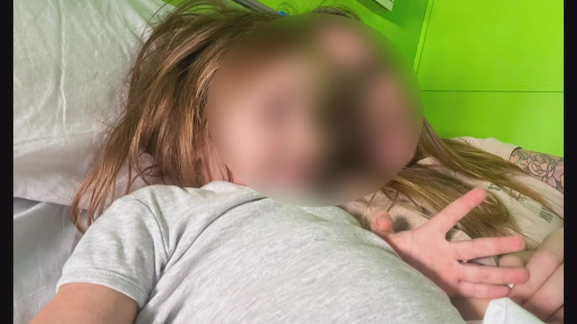 Migliora il bimbo in ospedale a Cosenza con traumi e lesioni, Scarpelli: «Obbligatoria la segnalazione alle forze dell’ordine»\n