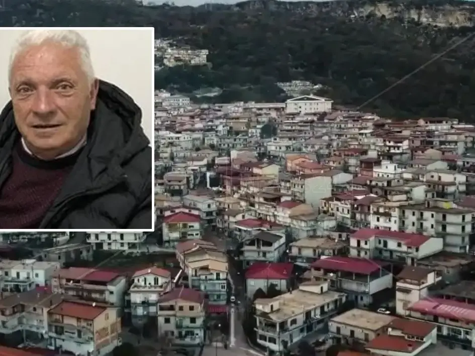 Arresti a San Luca, l’ex sindaco Bartolo davanti al gip per 3 ore