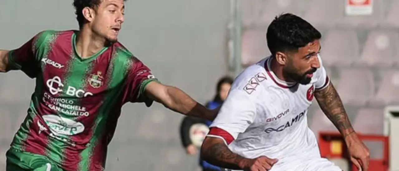 Reggina, ad Acireale obiettivo tre punti. Scalpita il nuovo acquisto De Felice\n