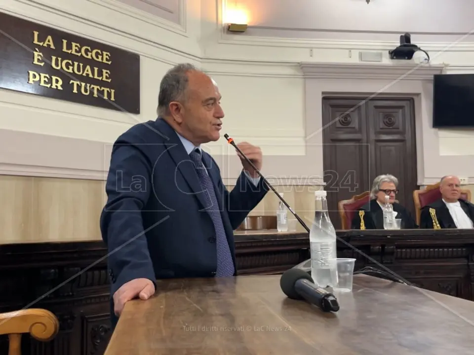 I consigli di Gratteri a Curcio neo procuratore di Catanzaro: «Ce la farai se ti dedicherai all’ufficio 12 ore al giorno, non ti stancare mai di ascoltare»