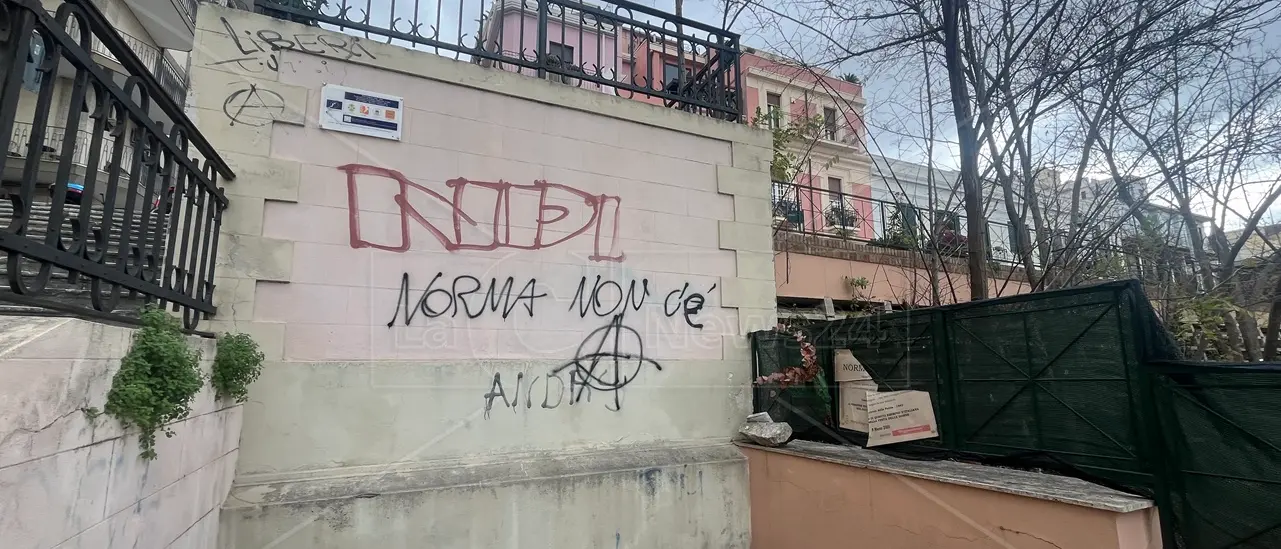 A Reggio\u00A0danneggiata la targa dedicata a\u00A0Norma Cossetto, tra le vittime delle foibe commemorate\u00A0il prossimo 10 febbraio\n