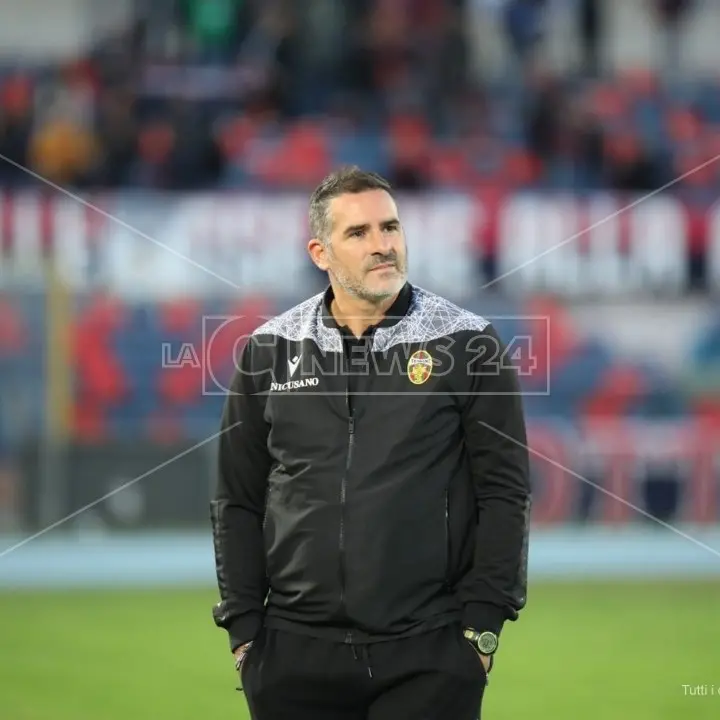 Cosenza calcio, per la panchina Lucarelli in stand-by: Alvini dirigerà l’allenamento di oggi pomeriggio\n