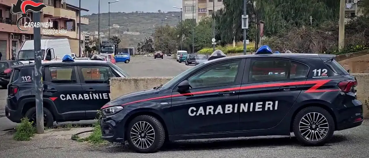 Reggio Calabria, evade dai domiciliari: arrestato dai carabinieri nel quartiere Arghillà\n