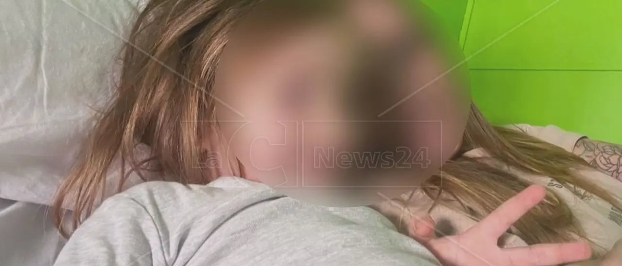 Fratellini in ospedale a Cosenza, sequestrata marijuana in casa del compagno della madre