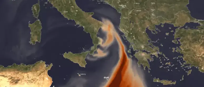 Sulla Calabria la sabbia del Sahara: ecco la foto scattata dai satelliti\n