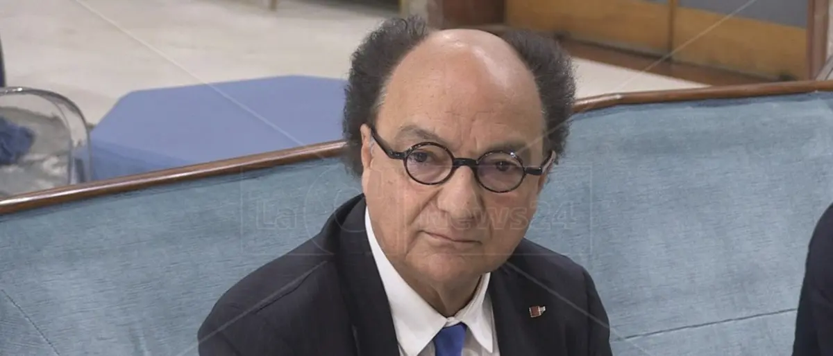 Cosenza, il calciomercato sottotono lancia un messaggio ben preciso: mancanza di fiducia per un progetto mai esistito