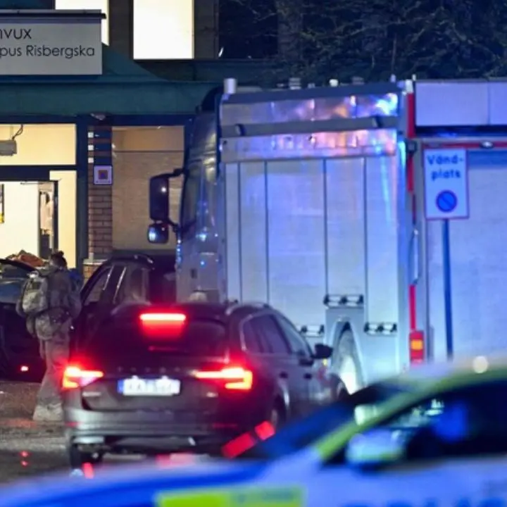 Attentato in una scuola per adulti in Svezia: il bilancio finale è\u00A0di 11 morti, compreso l’assassino