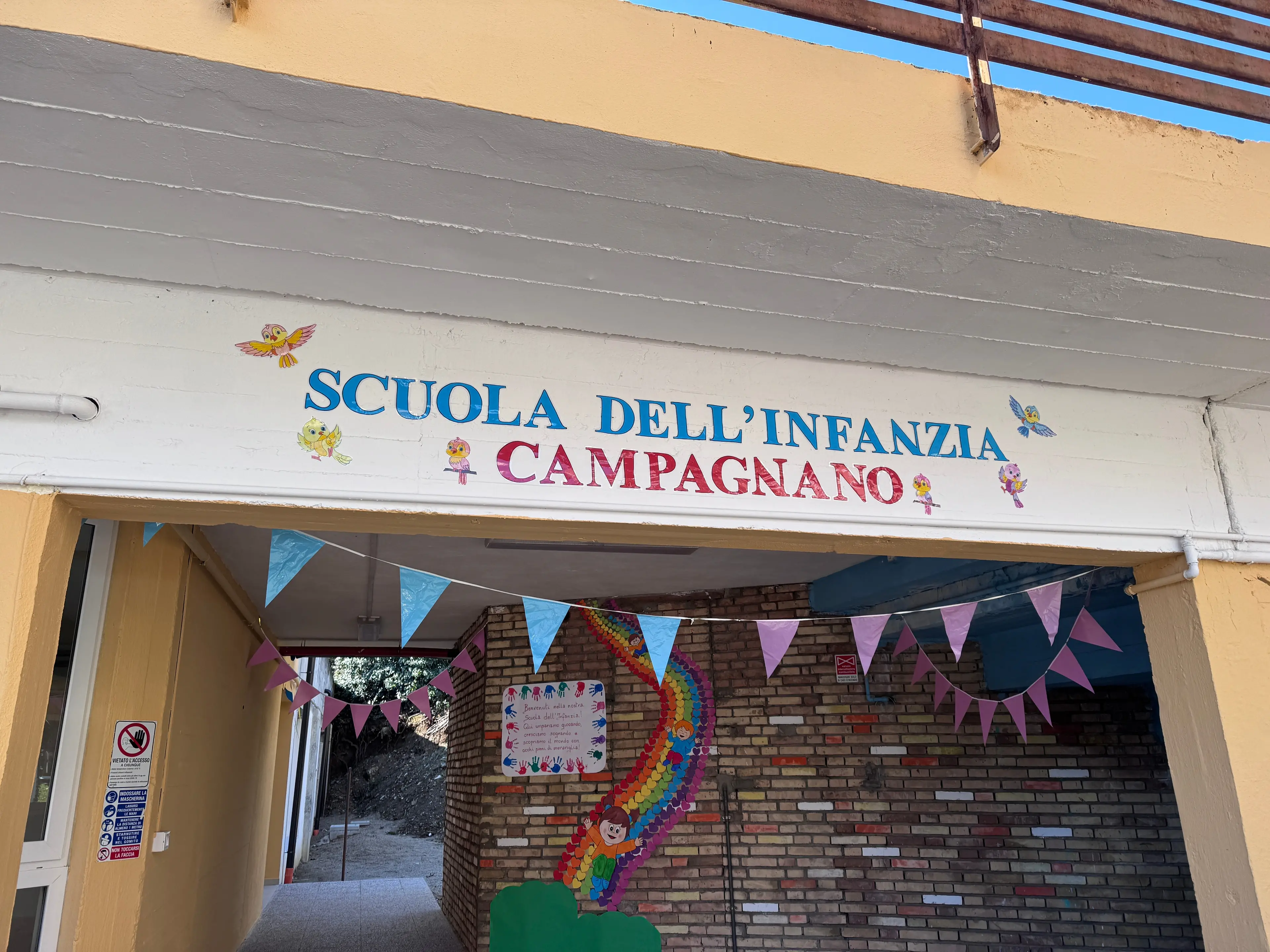 Rende, riaperta la scuola dell'infanzia di Campagnano. La dirigente Gravina: «Siamo felici e orgogliosi»\n