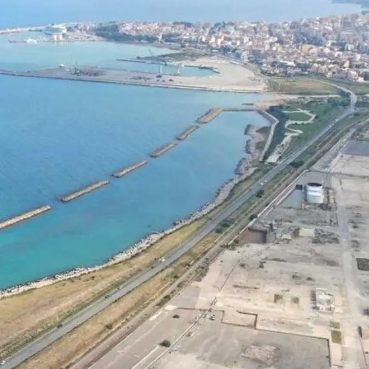 Bonifica di Crotone, la Cisl denuncia rischi per chi lavora vicino al sito oggetto degli interventi