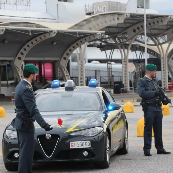 Traffico di valuta all’aeroporto di Lamezia Terme, 3 milioni di euro intercettati nel 2024\n