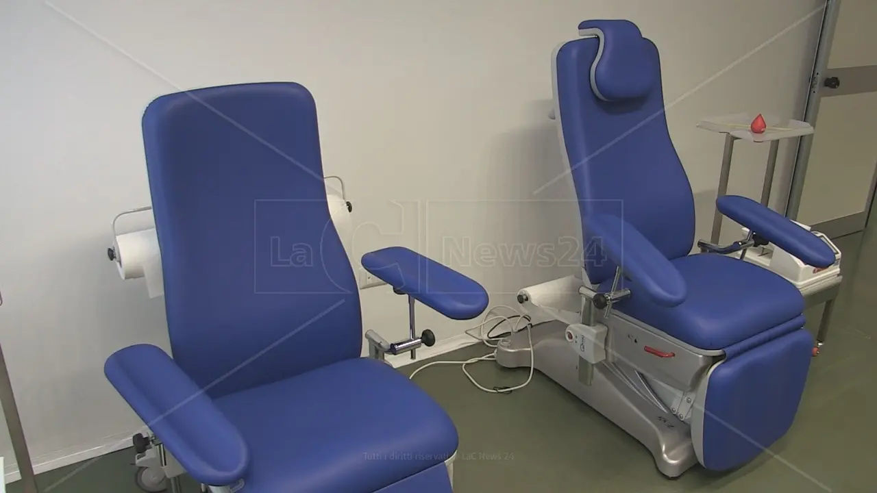 Unical, aperto il centro di donazione dell’Avis. È il primo punto fisso di raccolta sangue in Italia all’interno di un ateneo\n