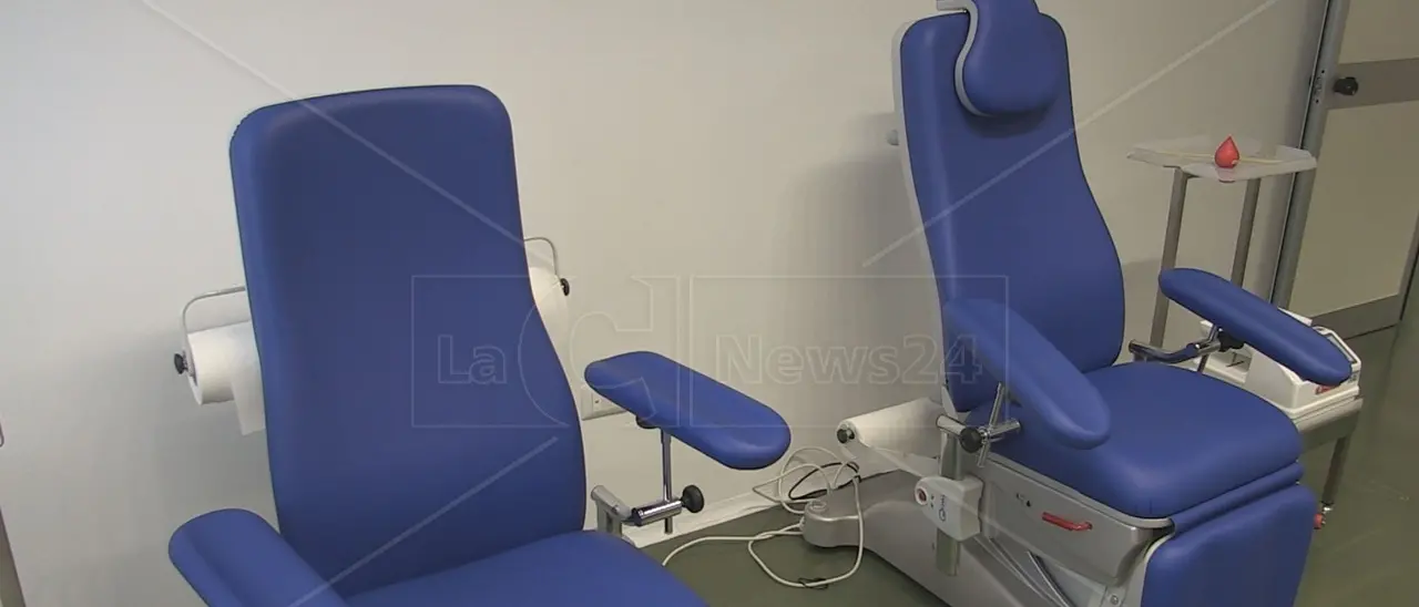 Unical, aperto il centro di donazione dell’Avis. È il primo punto fisso di raccolta sangue in Italia all’interno di un ateneo\n