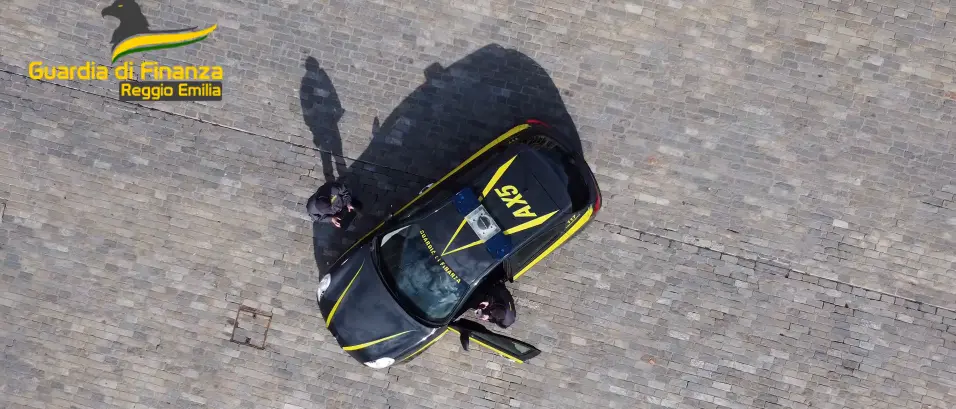 Mega frode fiscale da 100 milioni di euro, l’inchiesta partita dalla società di un cutrese: ecco i nomi degli indagati calabresi\n