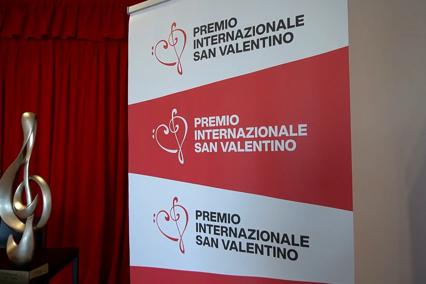 <p>Il premio Internazionale San Valentino si terr&agrave; dal 5 al 9 aprile</p>\\n