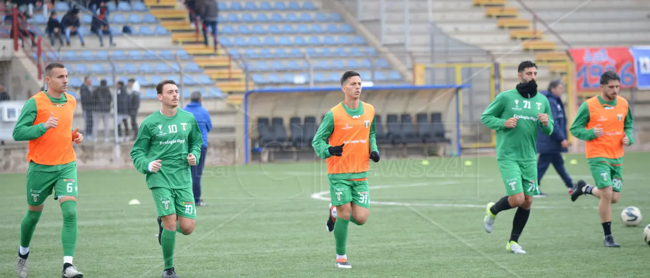 Eccellenza: la Reggioravagnese di Natale Iannì esordisce contro l'Ardore, Paolana-Isola Capo Rizzuto match da playoff