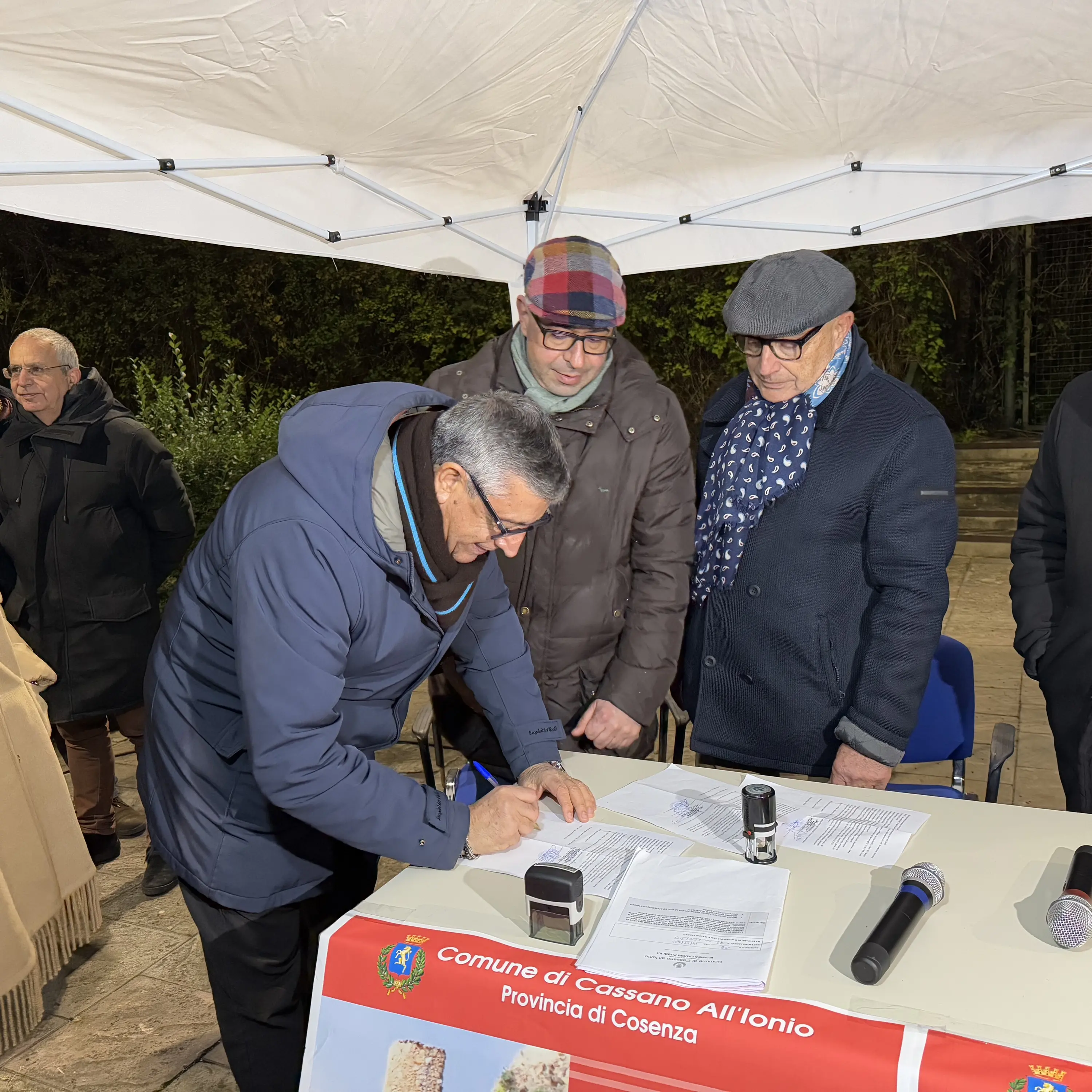 Cassano,\u00A0presentato il progetto\u00A0per i lavori del Parco naturalistico Torre di Milone e del teatro all’aperto\n
