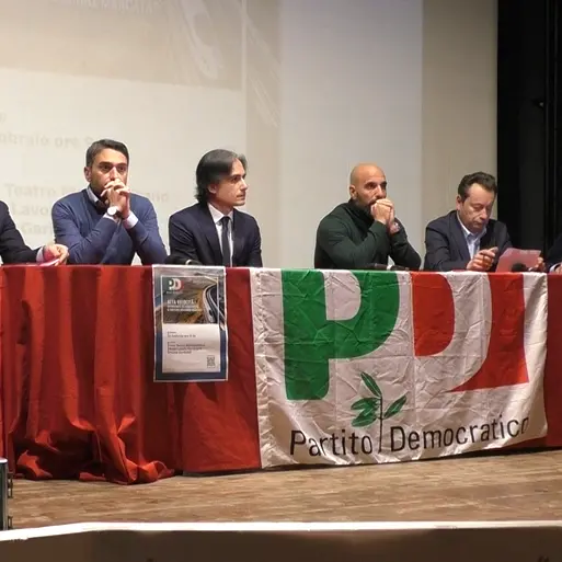 «Per l’Alta velocità in Calabria non ci sono i fondi\u00A0e il Ponte è un’illusione»: il Pd pressa Occhiuto sulle infrastrutture\n