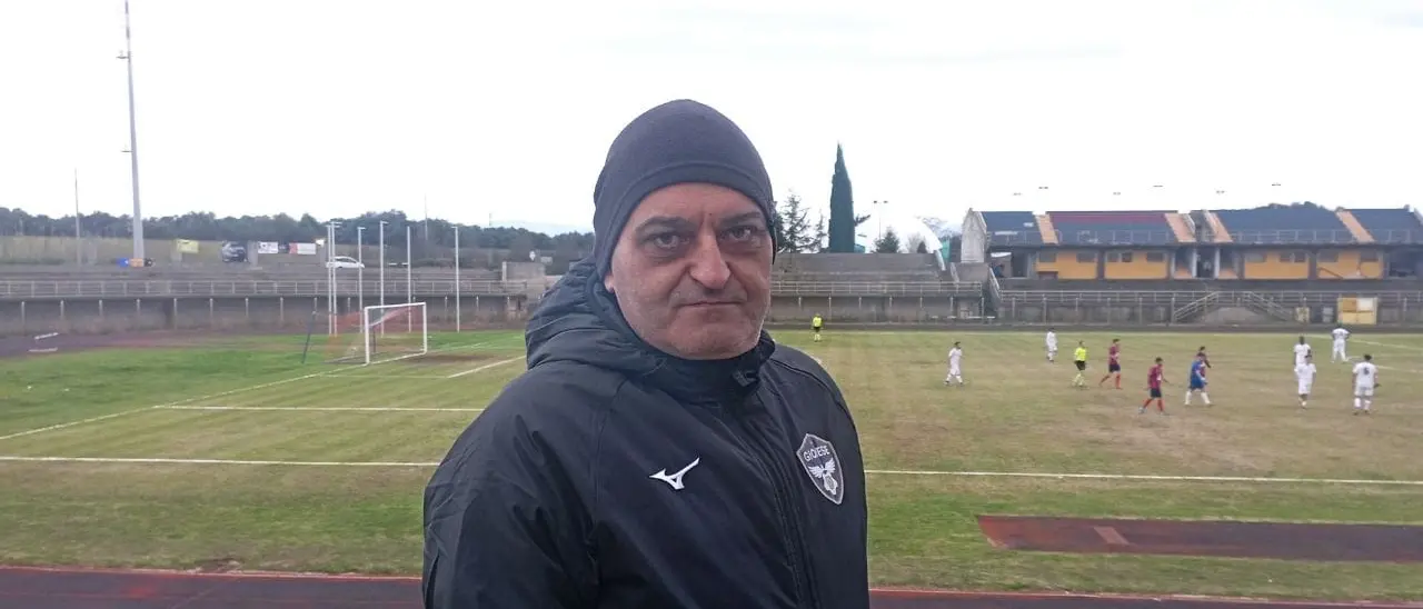 Eccellenza, partita a due facce tra Gioiese e Rossanese. Gli ospiti vincono 5-4. Il presidente viola Martino: «Passo falso»\n\n\n
