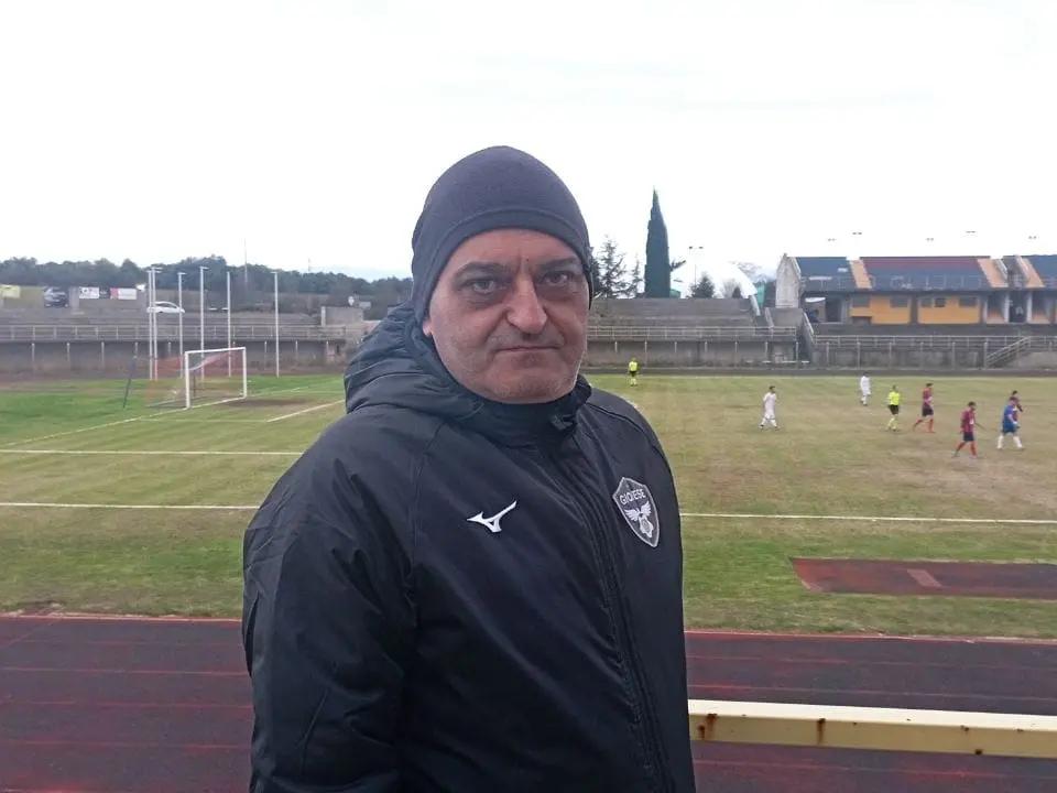 Eccellenza, partita a due facce tra Gioiese e Rossanese. Gli ospiti vincono 5-4. Il presidente viola Martino: «Passo falso»