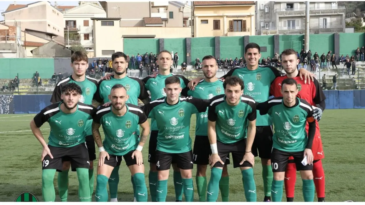 Eccellenza, la Palmese è invulnerabile. I neroverdi alzano il muro allo stadio d'Ippolito e bloccano la Vigor Lamezia sullo 0-0