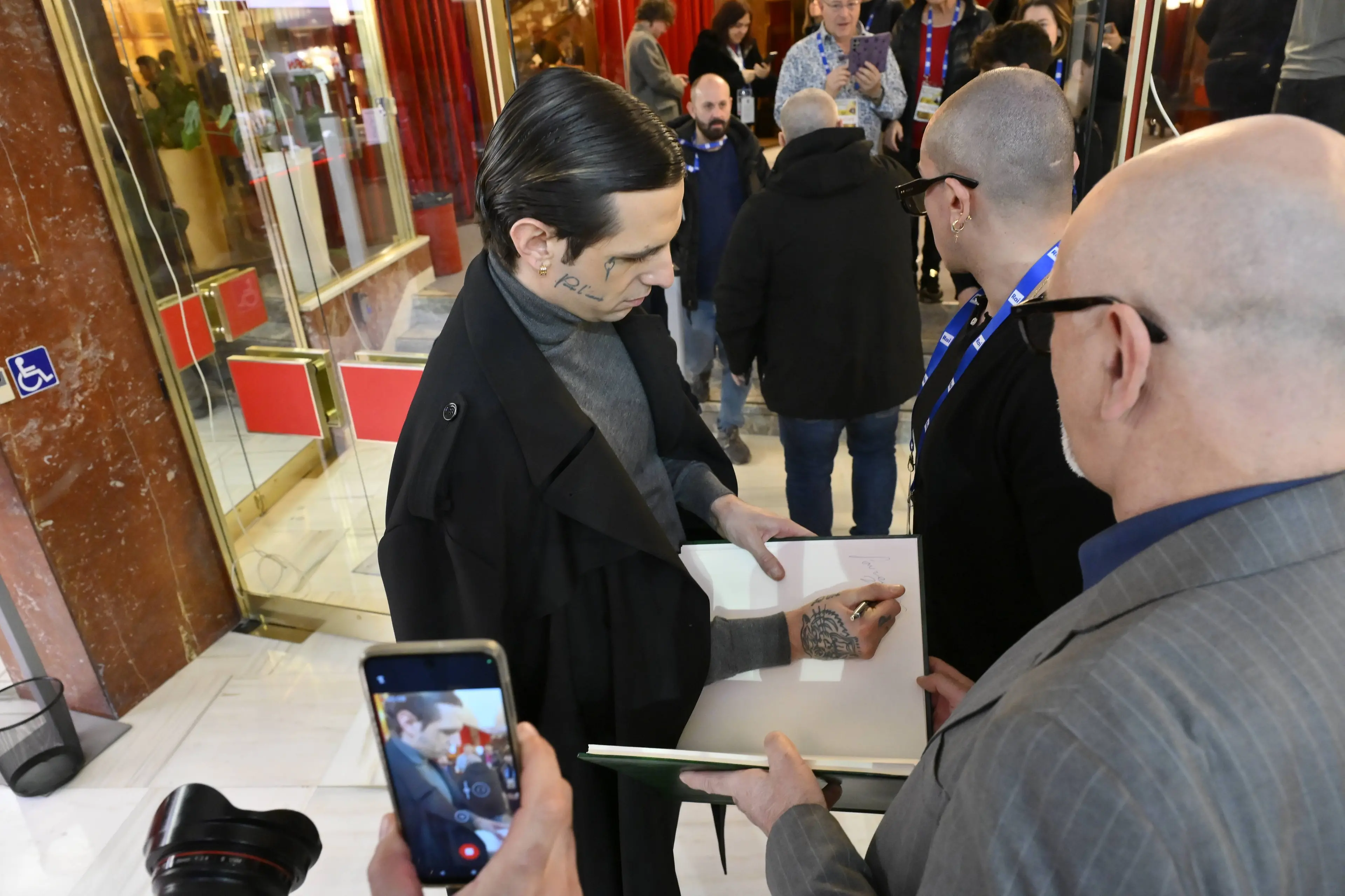 Sanremo : Teatro Ariston . 75° Festival della canzone italiana . Nella foto : Achille Lauro