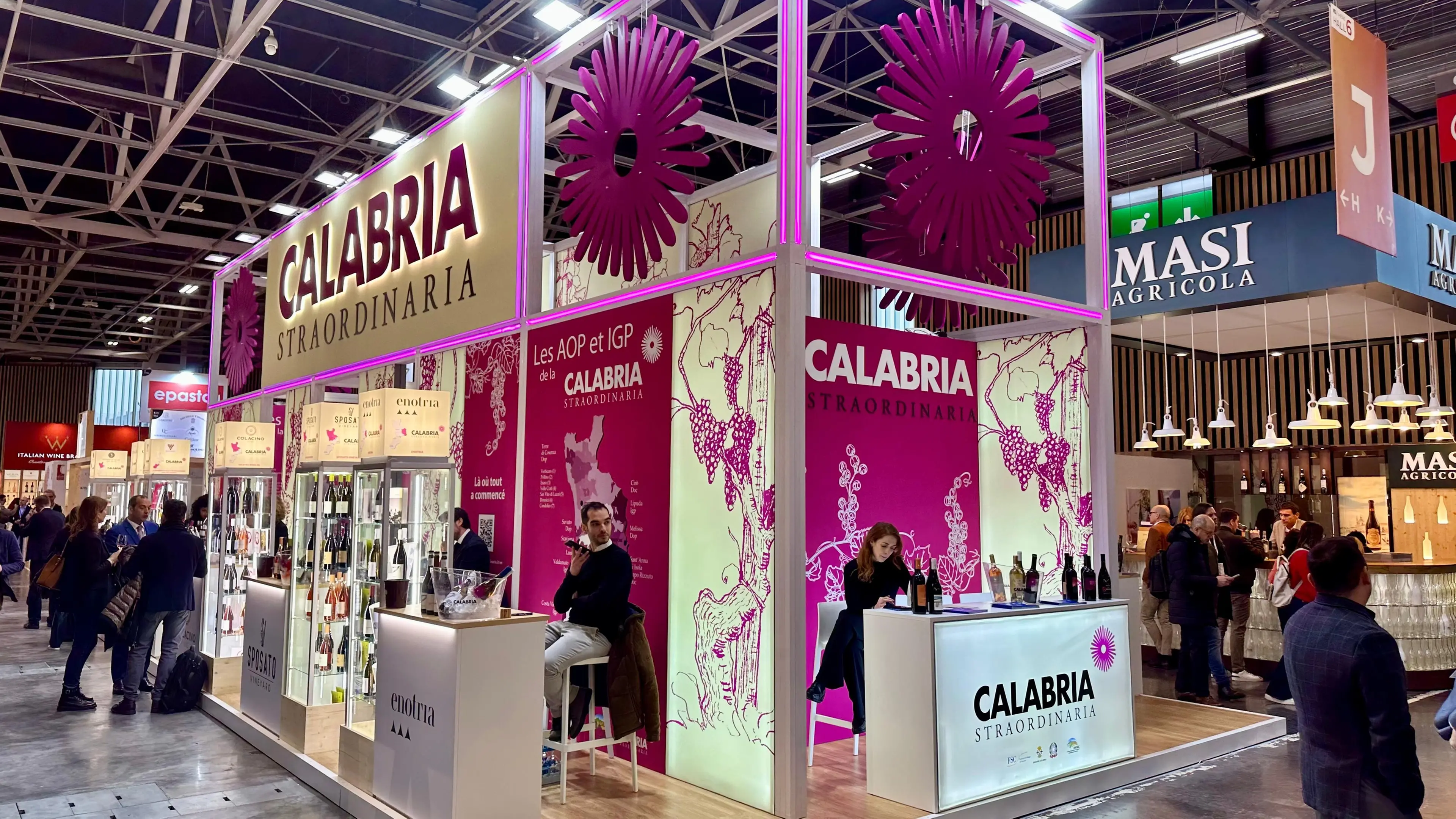 Tradizione e qualità in vetrina: la Calabria dei vini protagonista al Wine Paris 2025