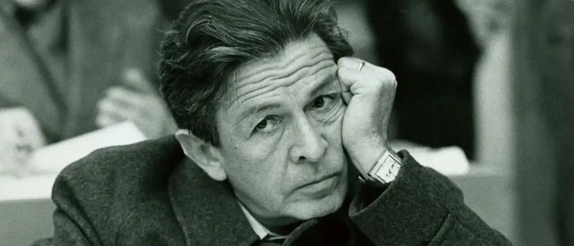 Cara Sinistra, sei diventata muta nel deserto\n