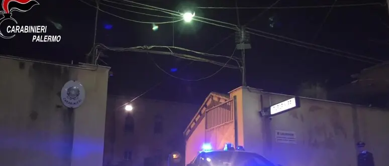 Il maxi blitz di Palermo, l’allarme della Dda: «Dal carcere riunioni di mafia in videochiamata»