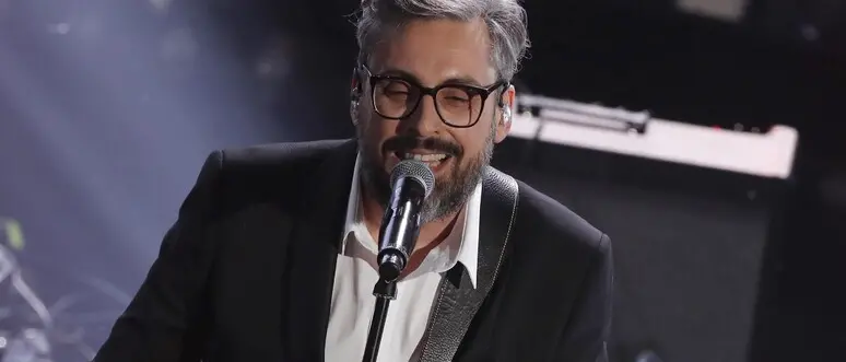 Sanremo 2025, anche i bookmaker scommettono su Brunori: quote da top 5 per la prima serata