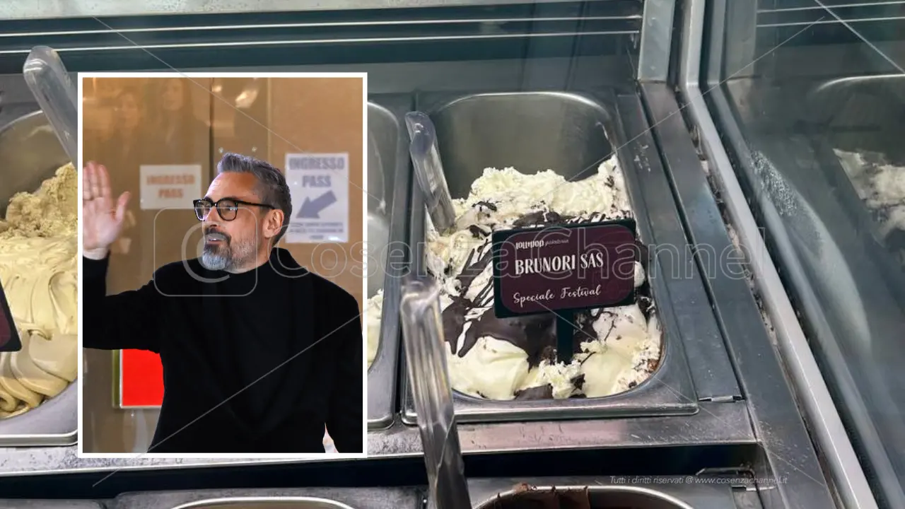 Brunori Sas sa di fiordilatte con cioccolato fondente: a Sanremo il gelato dedicato al cantautore calabrese