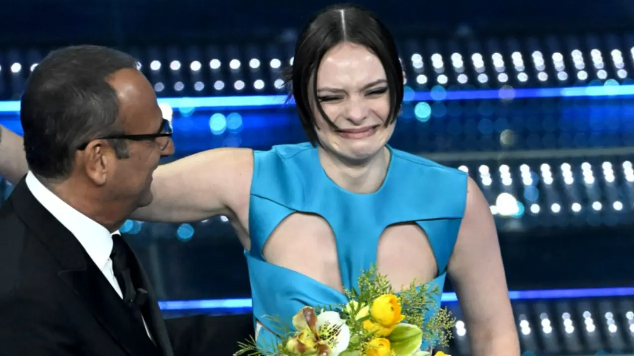 Sanremo 2025, Francesca Michielin in lacrime dopo l’esibizione: «Grazie di cuore a tutti»