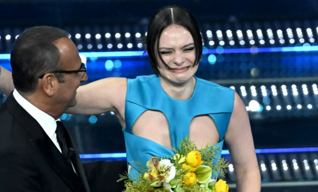 Sanremo 2025, Francesca Michielin in lacrime dopo l’esibizione: «Grazie di cuore a tutti»\n