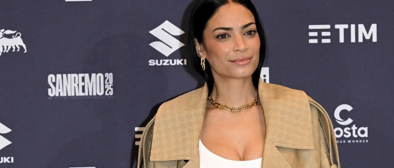 Sanremo 2025, Elodie si racconta: dalla sfida degli stadi alla libertà di essere sé stessa\n