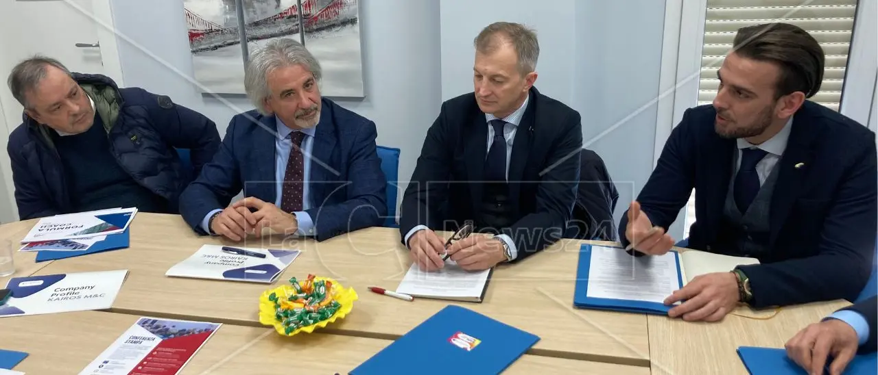 Vibo, Kairos e Formula Coach insieme per lo sviluppo dell’imprenditoria: «Formarsi per aiutare il territorio a crescere»\n