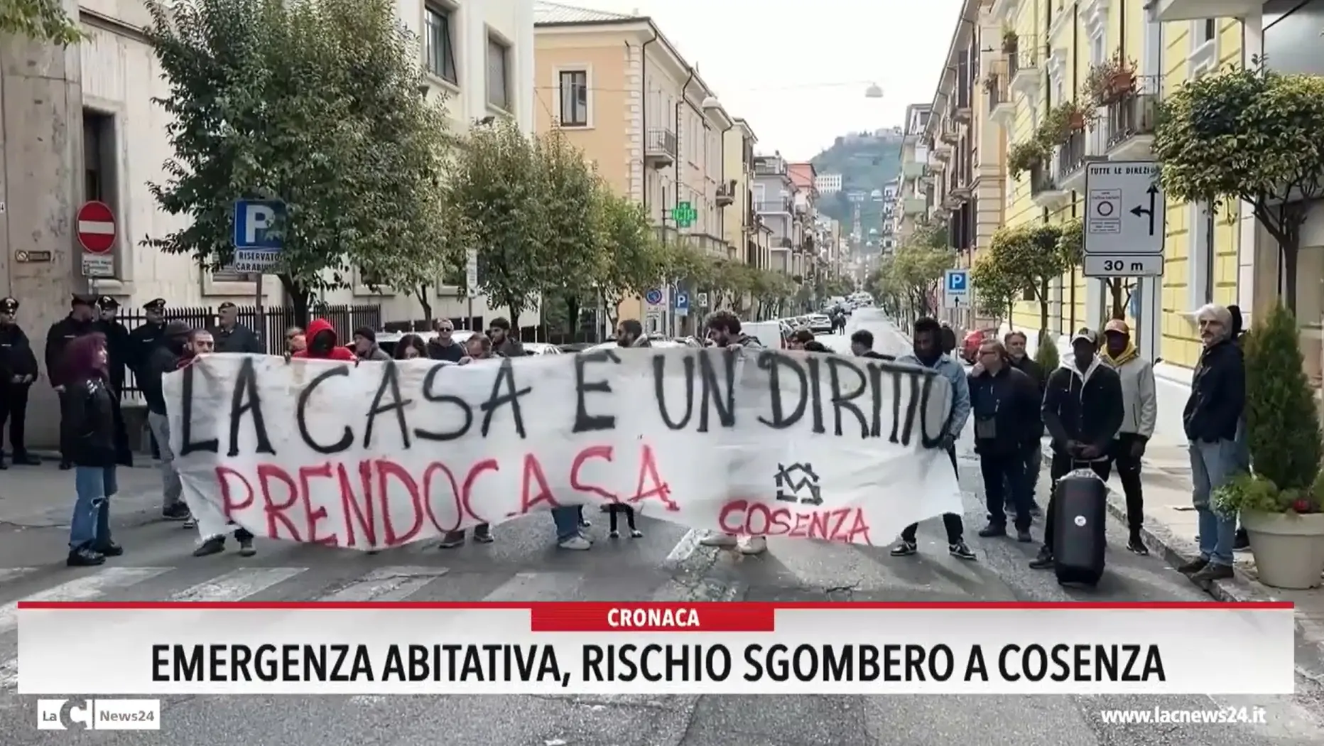 Emergenza abitativa, rischio sgombero a Cosenza