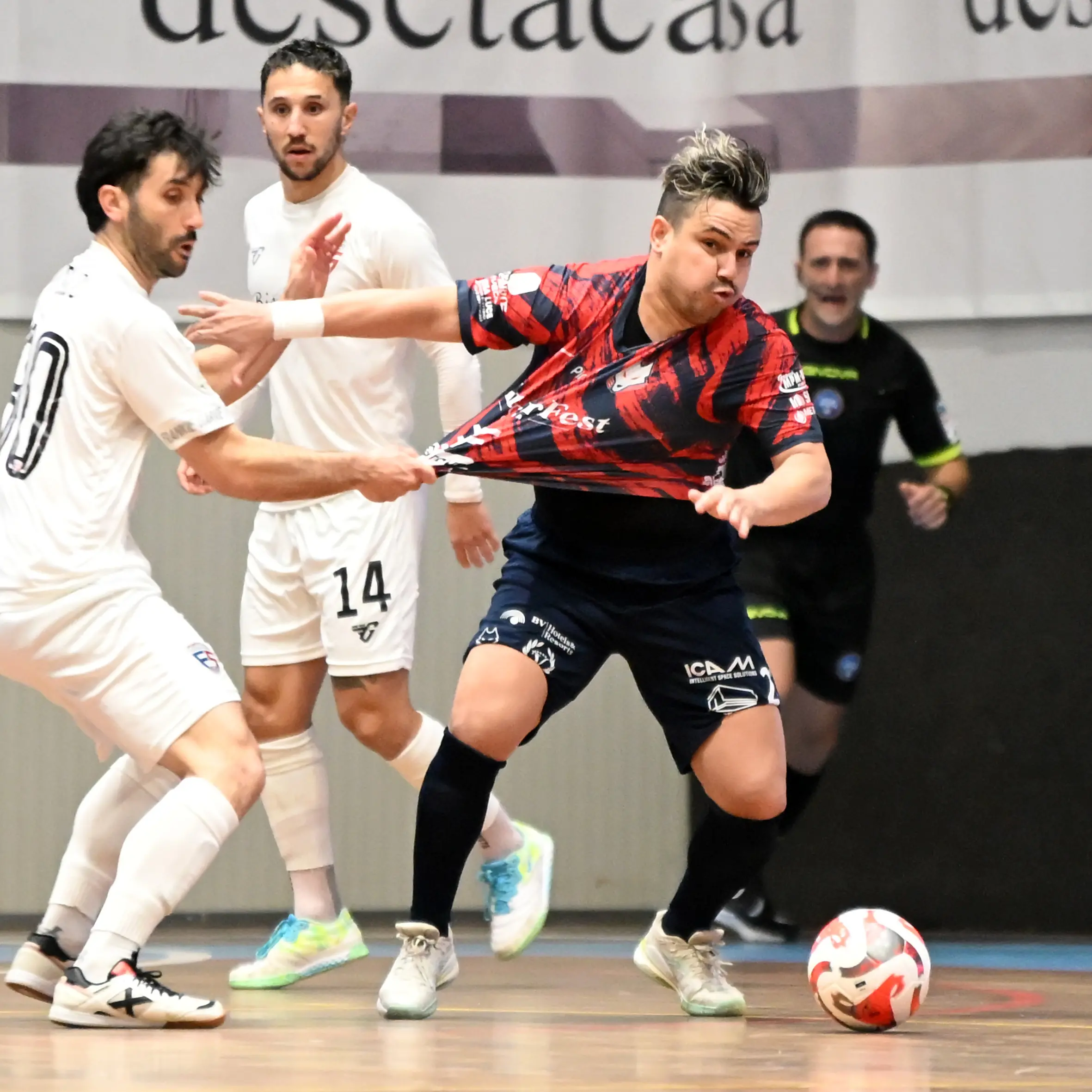 Calcio a 5, arrivano le seconde squadre per i club di Serie A: potenzialmente interessata la Pirossigeno Cosenza\n