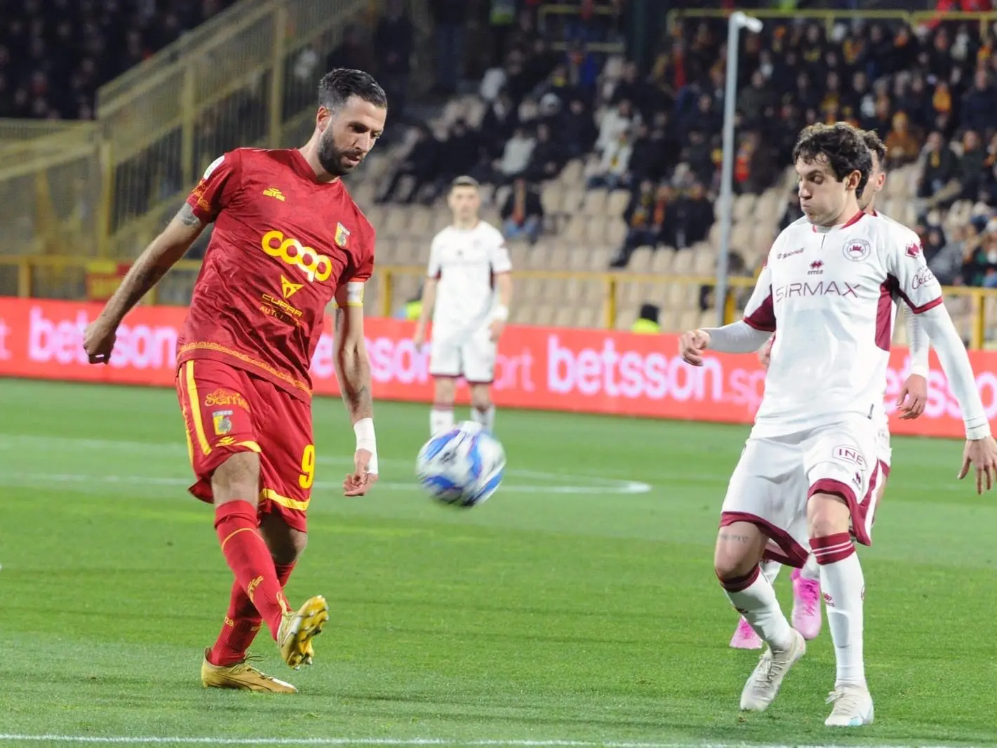 Catanzaro-Cittadella, le Aquile volano sempre più su: Iemmello segna 2 gol ma uno gli viene annullato per fuorigioco. Finale 1-0